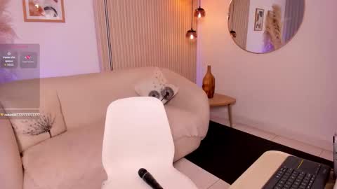  Ana  online show from February 25, 7:18 am