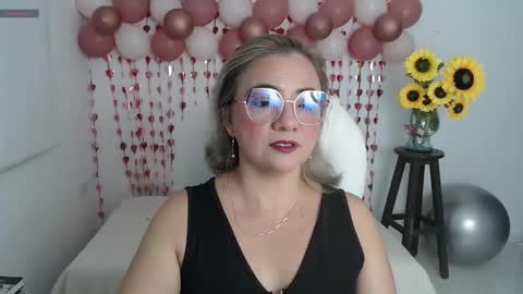  Ana  online show from January 11, 10:48 pm