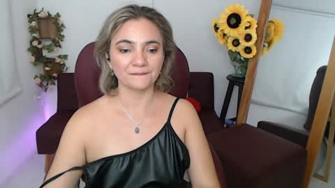  Ana  online show from June 14, 2:24 am