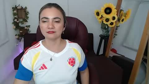  Ana  online show from June 17, 11:38 pm
