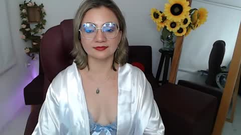  Ana  online show from July 4, 11:22 pm