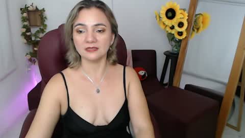  Ana  online show from July 18, 12:04 am