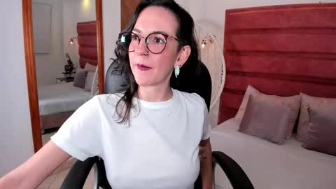 Snapshot of ana_liebert chatting on November 27, 10:34 pm Ana Libiert online show from November 27, 10:34 pm