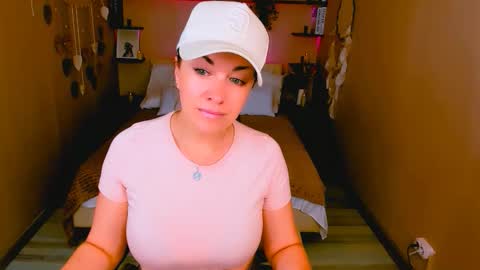 Snapshot of ana_mills chatting on October 22, 3:12 pm Ana online show from October 22, 3:12 pm