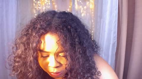 Snapshot of ana_off_alana chatting on February 15, 9:37 pm Ana online show from February 15, 9:37 pm