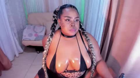 Snapshot of ana_off_alana chatting on October 26, 12:05 am Ana online show from October 26, 12:05 am