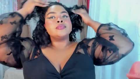 Snapshot of ana_off_alana chatting on November 30, 12:47 am Ana online show from November 30, 12:47 am