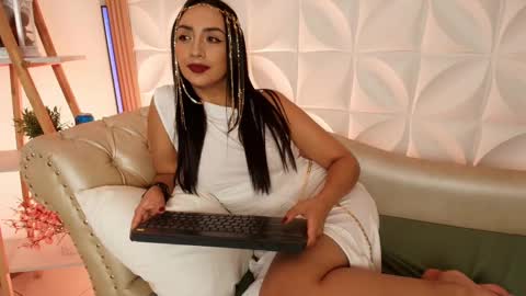 Snapshot of ana_riveros chatting on September 15, 4:34 am online show from September 15, 4:34 am