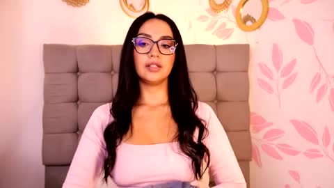 Snapshot of ana_riveros chatting on May 13, 8:27 pm online show from May 13, 8:27 pm