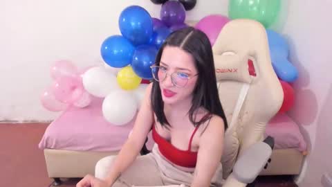 Im anna but you can call me as you want online show from February 11, 10:26 pm