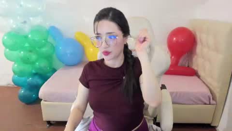 Im anna but you can call me as you want online show from June 30, 8:43 pm