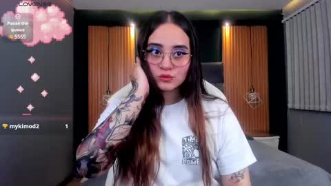 Snapshot of ana_taylor2 chatting on February 5, 8:35 pm Ana online show from February 5, 8:35 pm