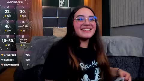 Snapshot of ana_taylor2 chatting on February 11, 11:54 pm Ana online show from February 11, 11:54 pm