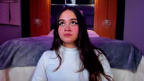 Snapshot of ana_taylor2 chatting on September 9, 9:36 pm Ana online show from September 9, 9:36 pm