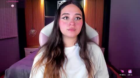 Snapshot of ana_taylor2 chatting on September 24, 8:45 pm Ana online show from September 24, 8:45 pm