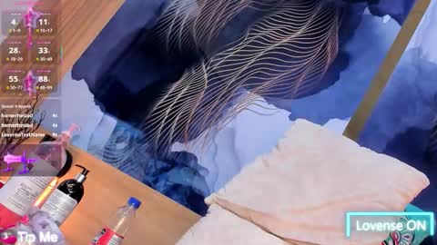 anabacker01 online show from October 10, 11:04 pm