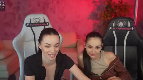 Snapshot of anabel054 chatting on June 24, 7:51 am Anabel Kira Zlata Kira Elice Lana Dominika Sofy Kaila Bridget online show from June 24, 7:51 am
