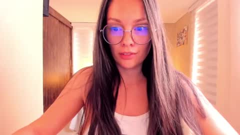 Anabel online show from January 22, 5:49 pm