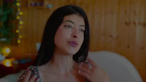 Snapshot of anabelcurvy chatting on June 8, 2:06 pm anabelcurvy online show from June 8, 2:06 pm