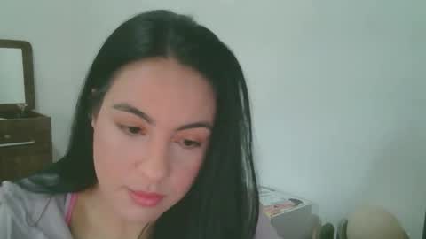 Snapshot of anabelenogueira1 chatting on May 18, 2:45 pm anabelenogueira1 online show from May 18, 2:45 pm