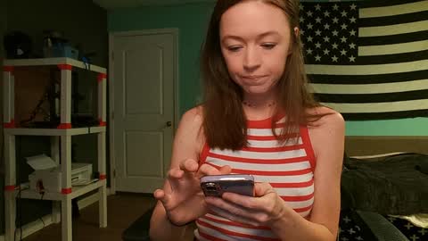 Snapshot of anabelleleigh chatting on February 4, 3:23 am Anabelleleigh online show from February 4, 3:23 am