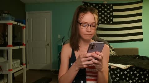 Snapshot of anabelleleigh chatting on March 10, 2:16 am Anabelleleigh online show from March 10, 2:16 am