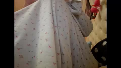 ANABELLOVEE online show from February 14, 2:25 pm