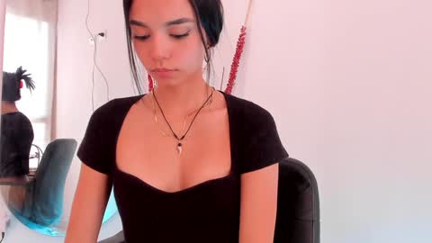 Snapshot of anabelwolf chatting on January 20, 9:32 pm ANABEL WOLF online show from January 20, 9:32 pm