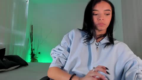 Snapshot of anabelwolf chatting on January 27, 7:13 pm ANABEL WOLF online show from January 27, 7:13 pm