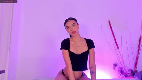 Snapshot of anabelwolf chatting on February 25, 12:14 am ANABEL WOLF online show from February 25, 12:14 am