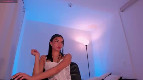 Snapshot of anabelwolf chatting on March 10, 11:49 pm ANABEL WOLF online show from March 10, 11:49 pm