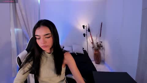 Snapshot of anabelwolf chatting on September 17, 4:19 pm ANABEL WOLF online show from September 17, 4:19 pm