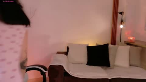 ANABEL WOLF  online show from April 30, 2:23 pm