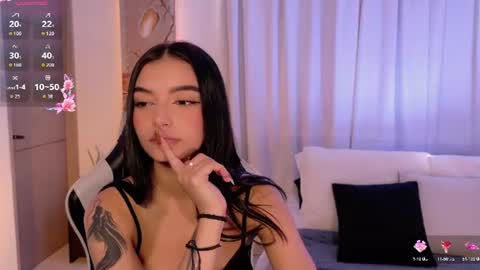 ANABEL WOLF  online show from July 2, 3:29 pm