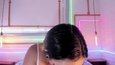 Anna online show from June 18, 4:33 pm
