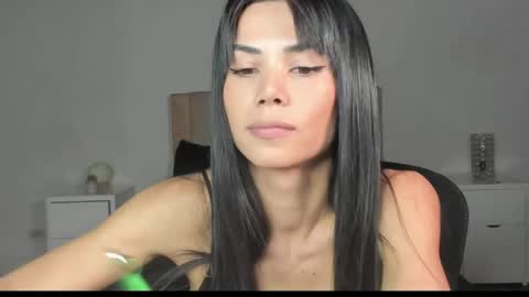 Ana Henao or Annie... Follow me ahenaocb Insta  X online show from May 2, 11:32 pm