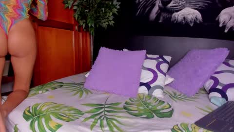 Anahi online show from December 20, 3:30 pm