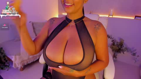 Ana online show from December 17, 1:05 pm