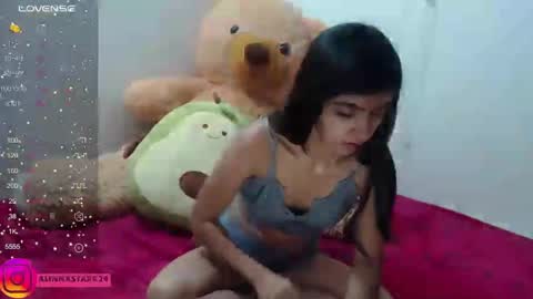 Snapshot of anahibrowns95 chatting on December 16, 3:00 pm Anahi Browns online show from December 16, 3:00 pm