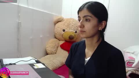 Snapshot of anahibrowns95 chatting on October 17, 7:38 pm Anahi Browns online show from October 17, 7:38 pm