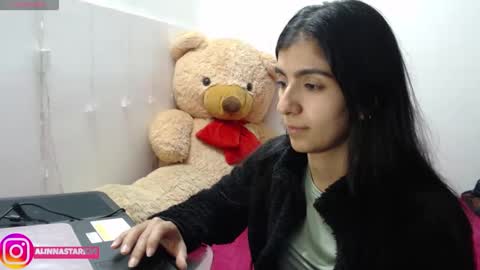 Snapshot of anahibrowns95 chatting on October 22, 10:09 pm Anahi Browns online show from October 22, 10:09 pm