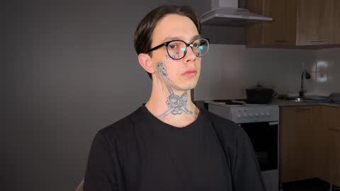 simon online show from December 28, 3:15 pm