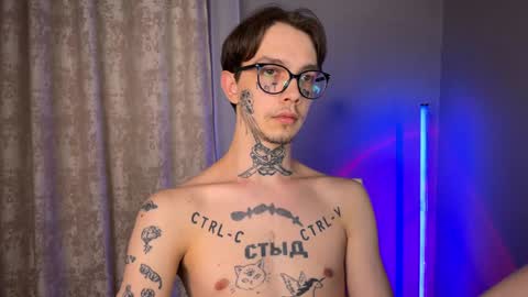 simon online show from January 8, 11:52 pm