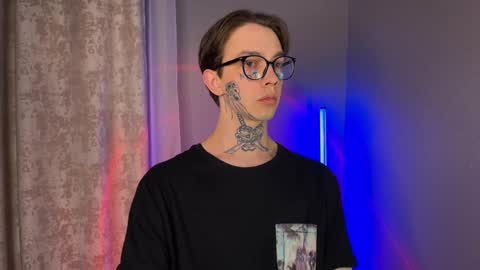 simon online show from January 12, 5:33 pm