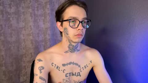 simon online show from February 10, 9:04 pm