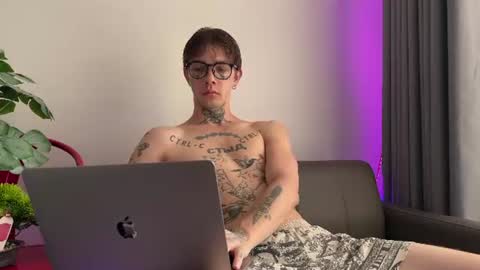 Snapshot of anahori_simon chatting on July 7, 1:41 am simon online show from July 7, 1:41 am