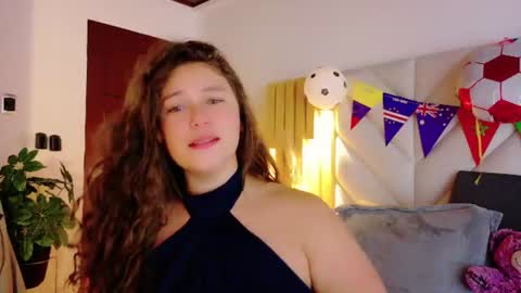 Anaise  online show from July 1, 11:34 am