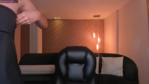 Snapshot of anaisnin1 chatting on January 28, 12:00 pm Anais Nin online show from January 28, 12:00 pm