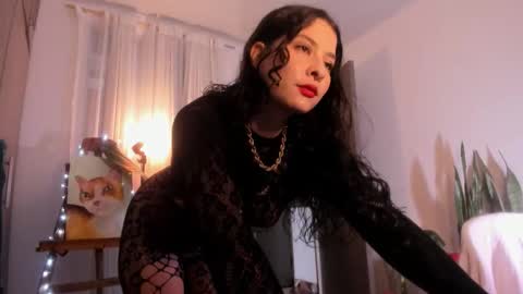 Mariana  online show from December 18, 3:29 pm