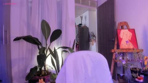 Mariana  online show from January 9, 4:10 pm